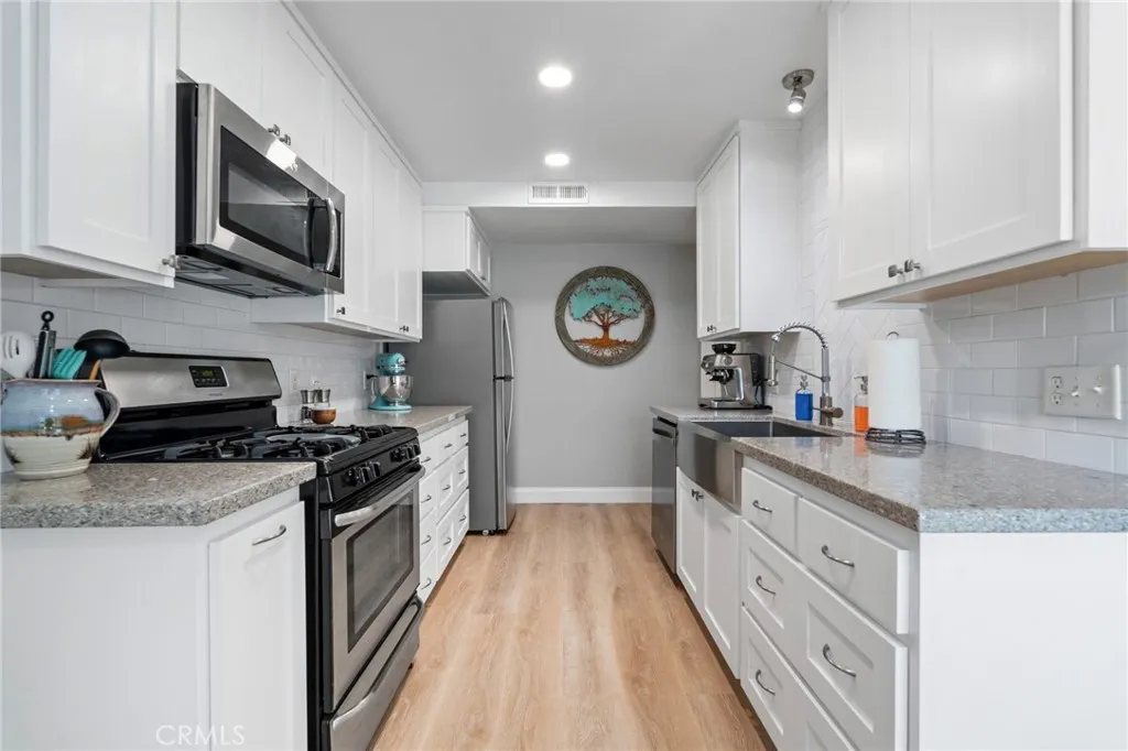 Property: 22953 Via Cereza #3E,Mission Viejo, CA