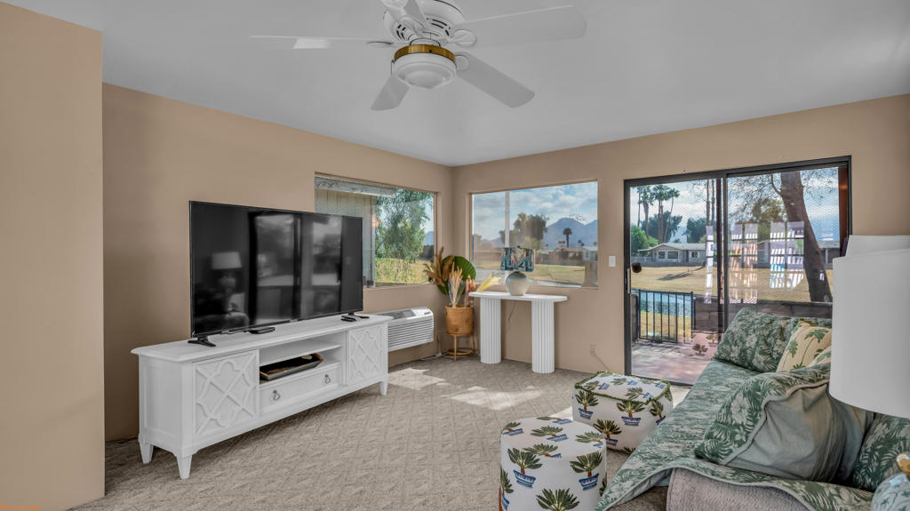 Portola Country Club - Manufactured In Park