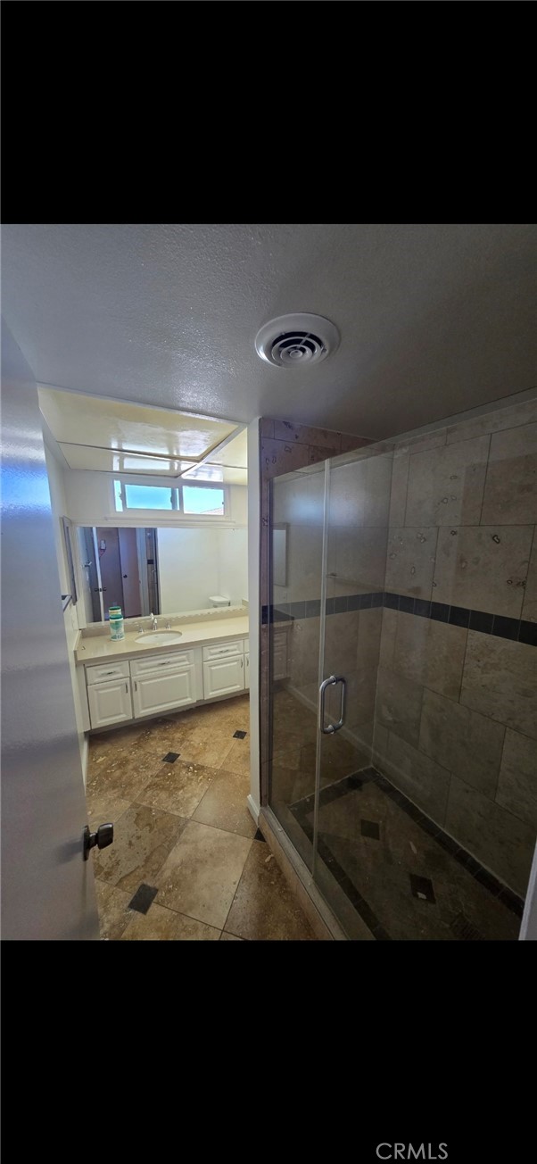 Ballerina (BALL) - Residential Lease