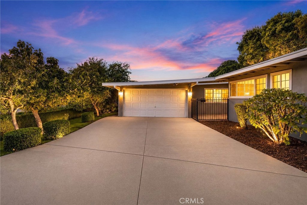 1400 Loma Verde