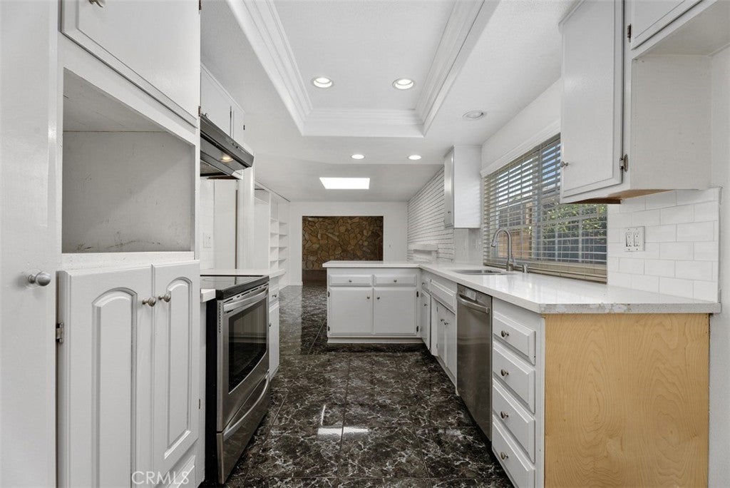 17938 Los Tiempos Street, Fountain Valley CA 92708 - Photo 17