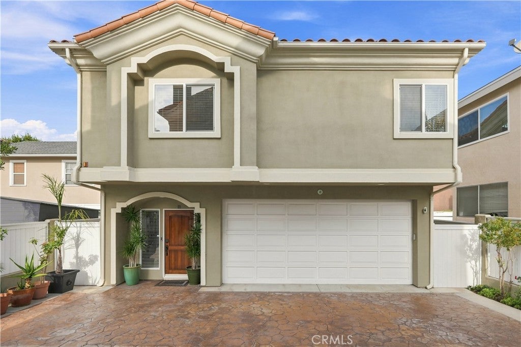 211 S. Francisca Avenue