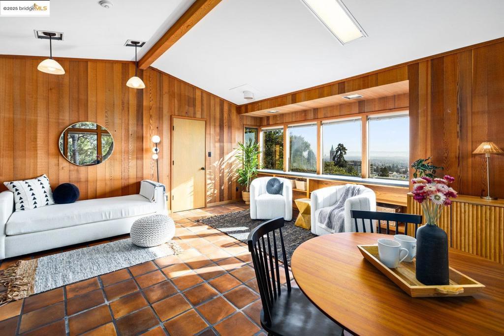 N BERKELEY - Residential