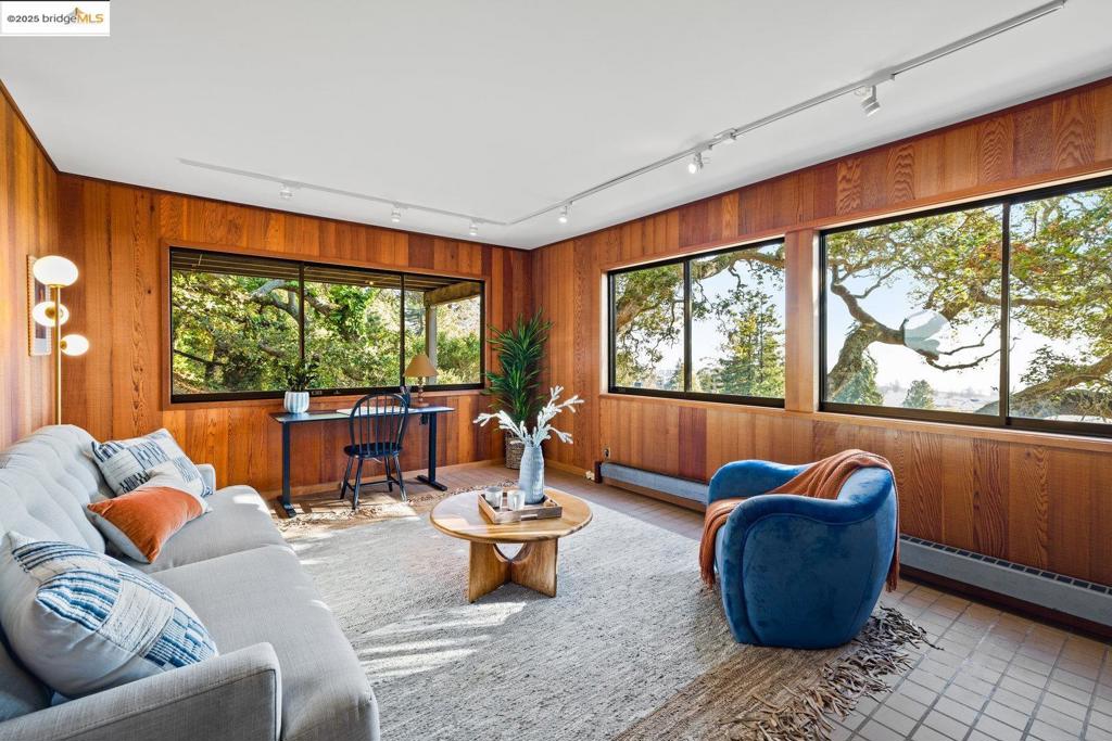 N BERKELEY - Residential