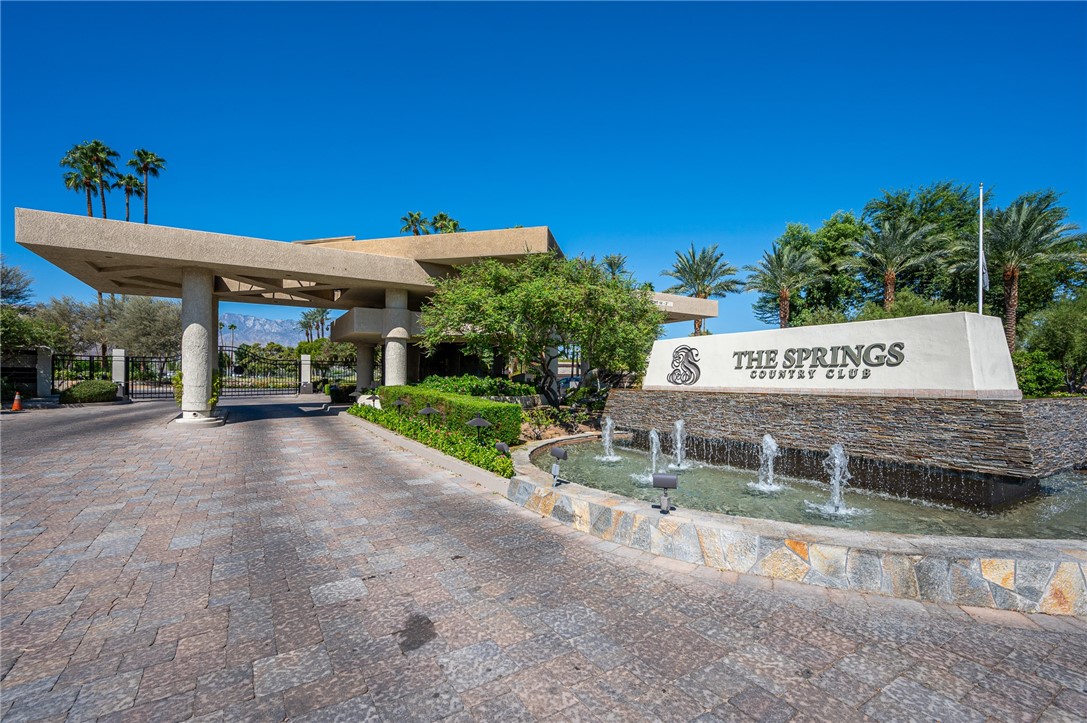 The Springs C.C. (32198) - Residential Lease