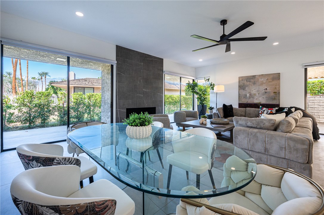 The Springs C.C. (32198) - Residential Lease