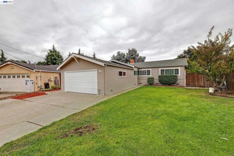 Photo of 513 Carobe Court CT, Union City, CA 94587 (MLS # 41148918)