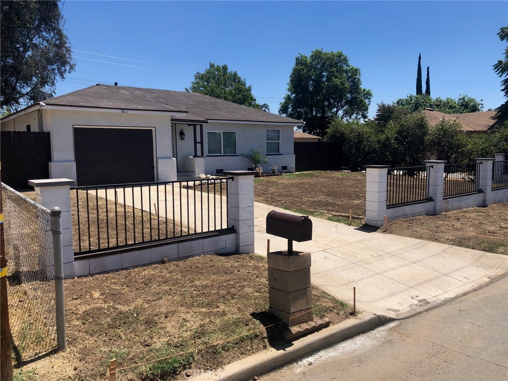 7341 Lillian Lane