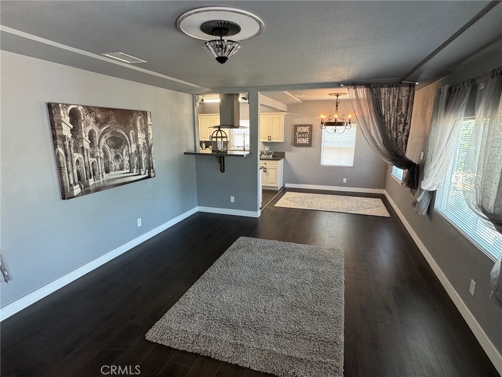 7341 Lillian Lane
