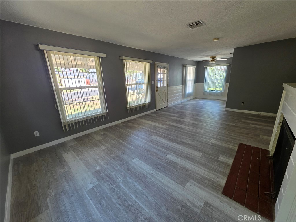 Properties 3 10251 Parr Avenue