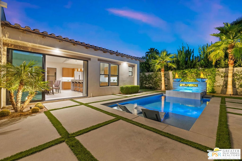 75087 Mansfield Drive