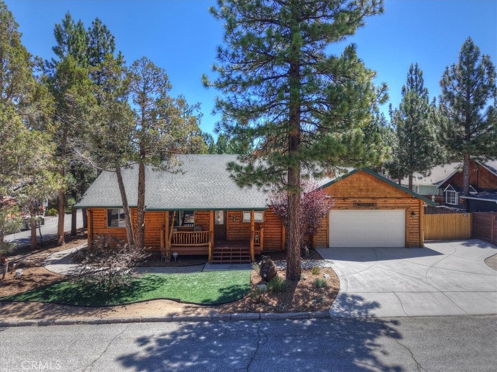 320 Eider Drive