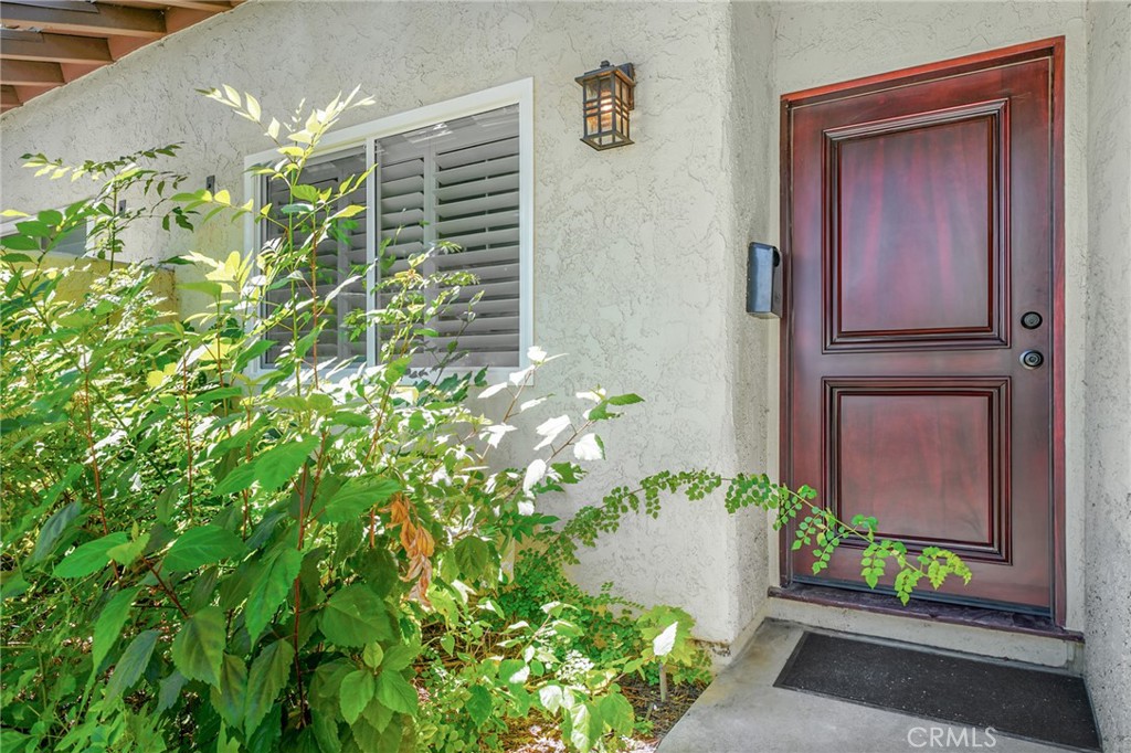 1126 Bright Glen Circle