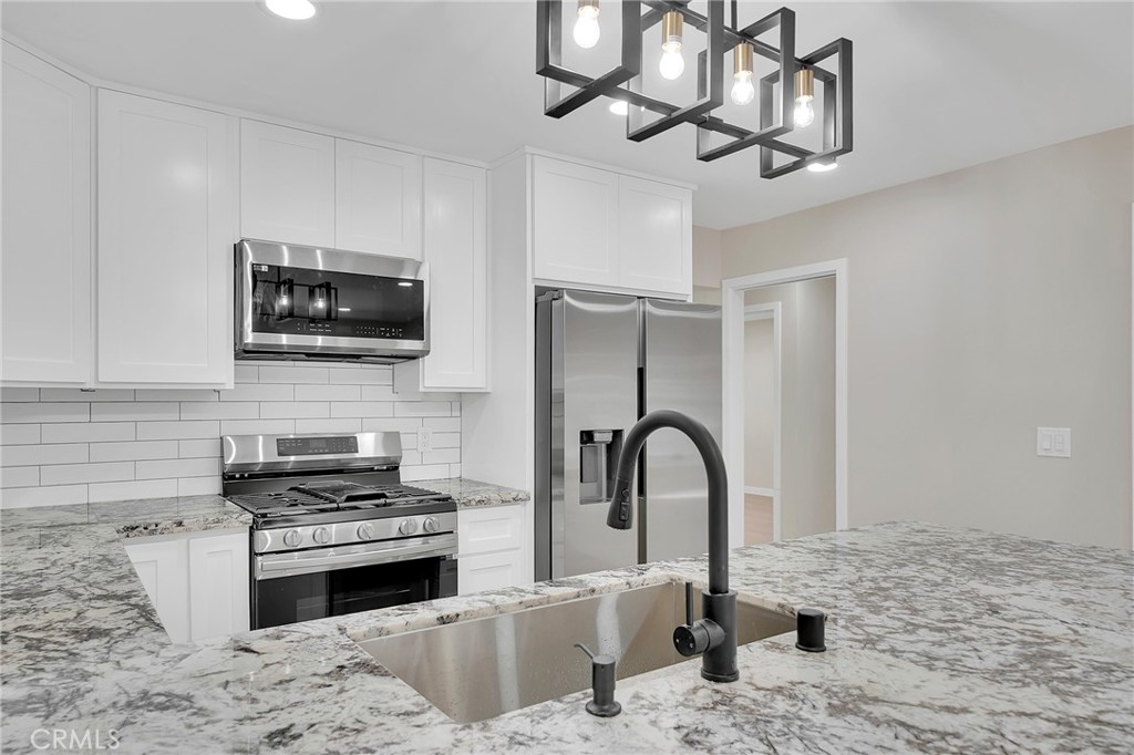 Village Glen (724) - Residential