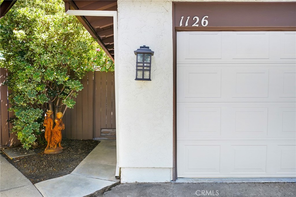 Village Glen (724) - Residential