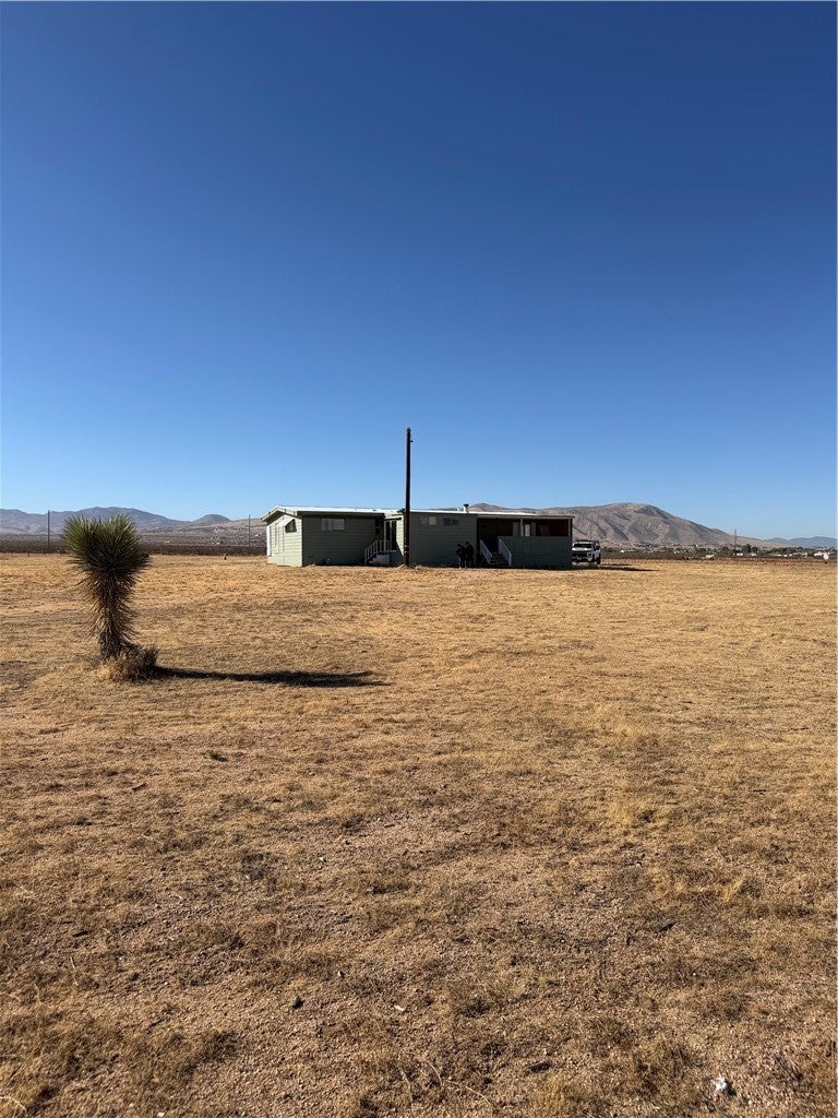 23952 Apple Valley