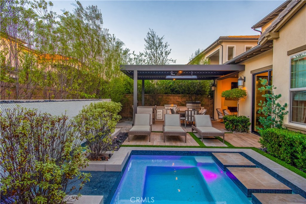 17352 Eucalyptus Lane