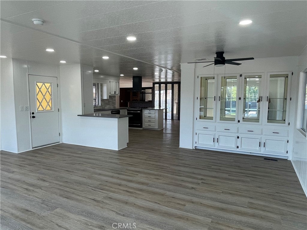 2240 Golden Oak 3