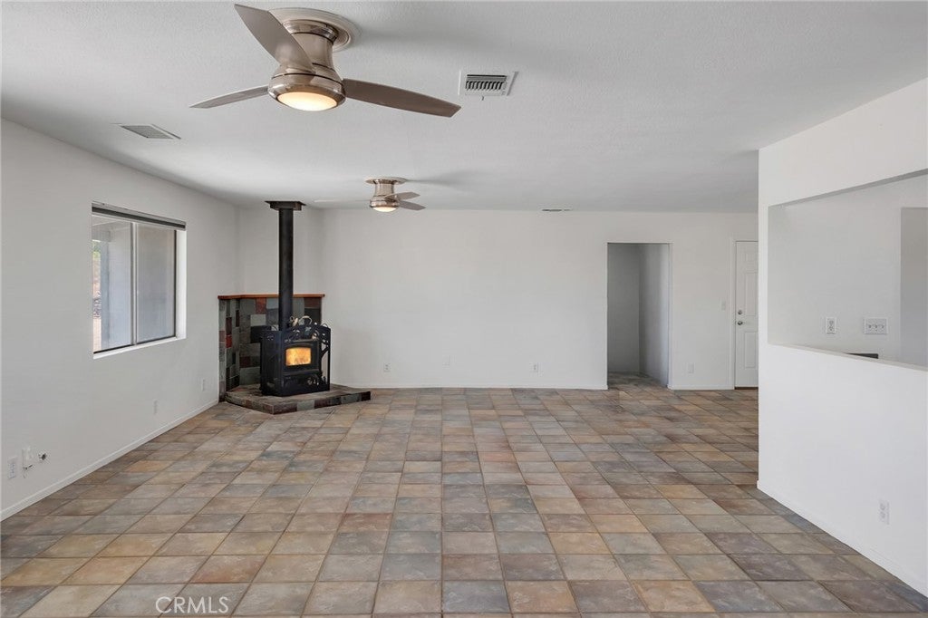12736 Oasis