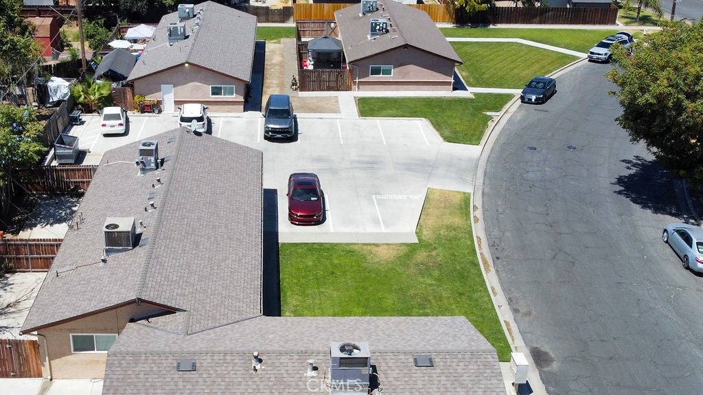 1785 Woodland Drive