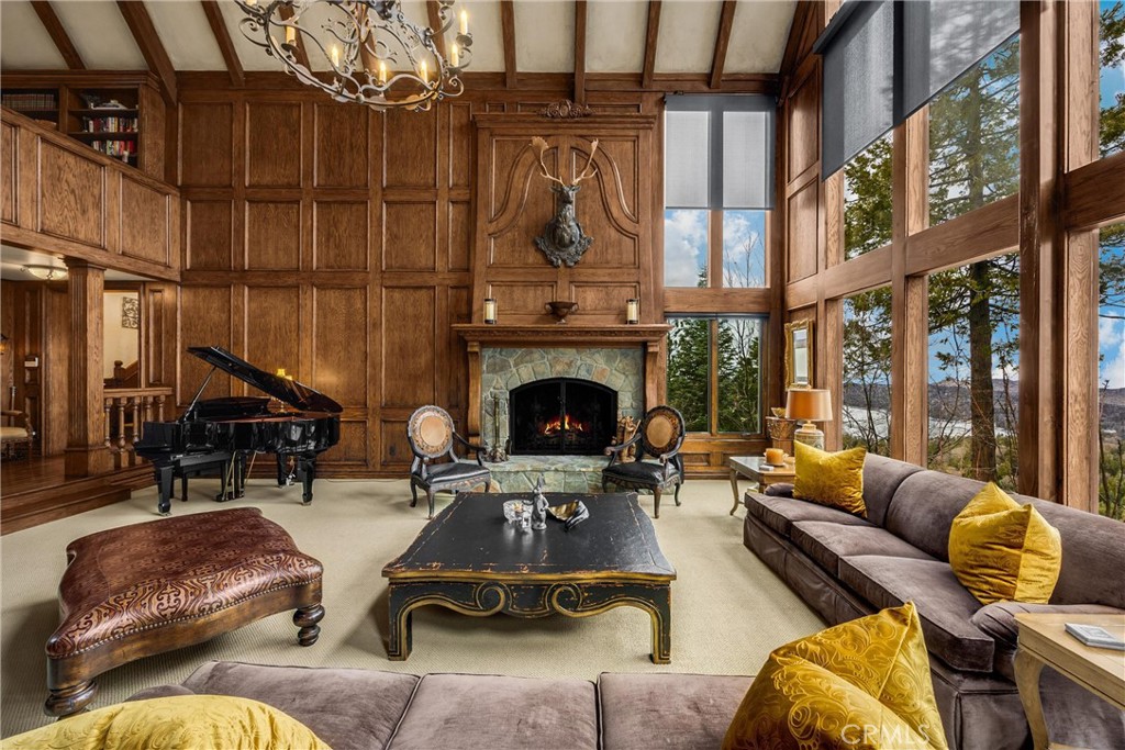 Arrowhead Woods (AWHW) - Residential