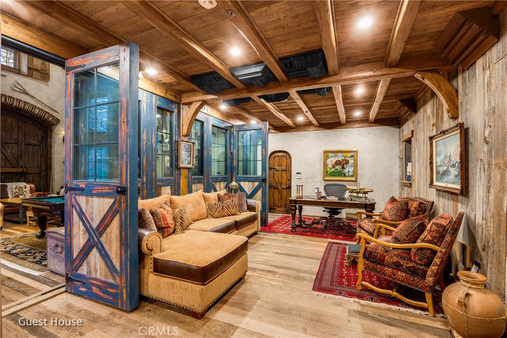 Arrowhead Woods (AWHW) - Residential