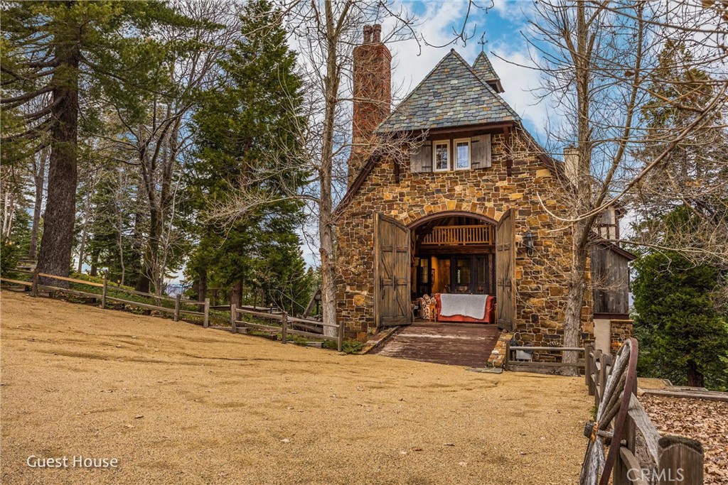 Arrowhead Woods (AWHW) - Residential