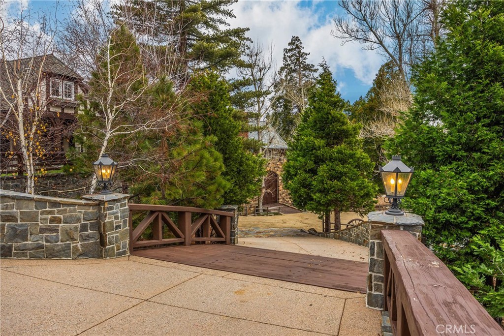 Arrowhead Woods (AWHW) - Residential