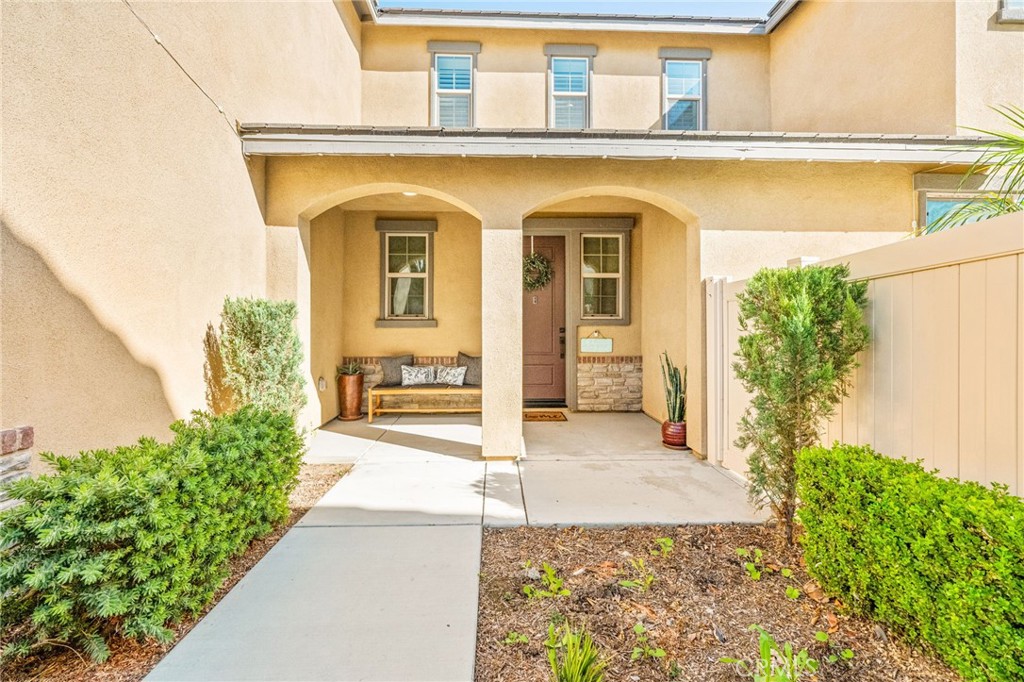 3108 E Painted Crescent