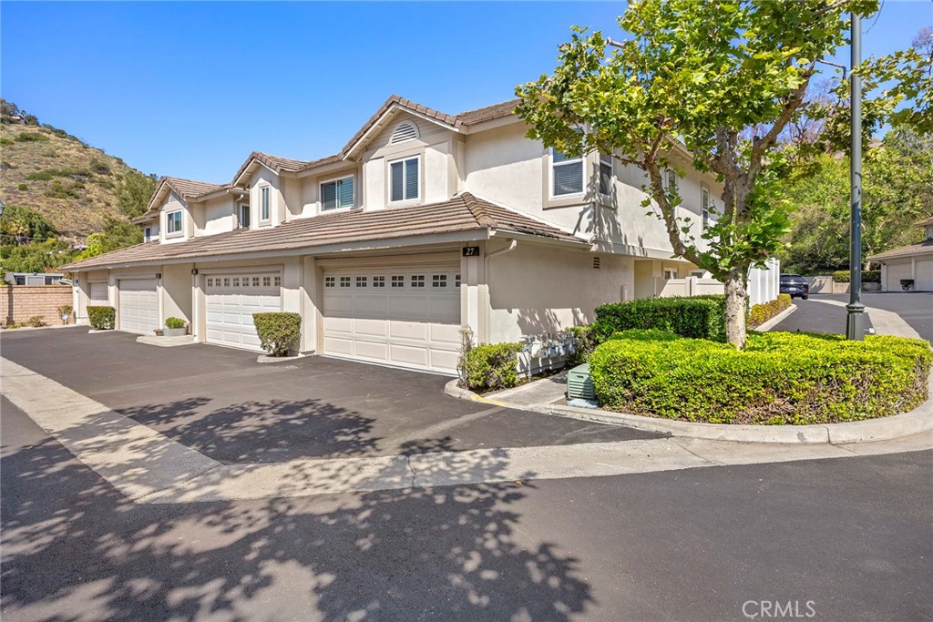 5931 E Rocking Horse Way 27