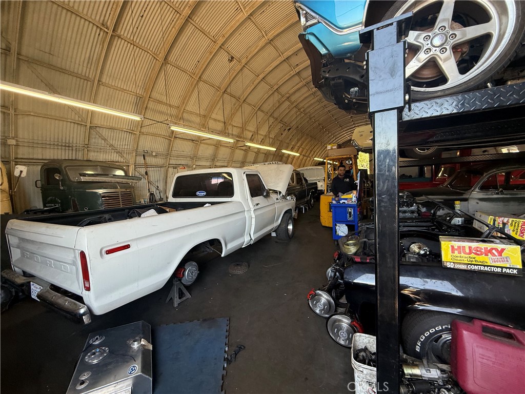 138 E Pomona