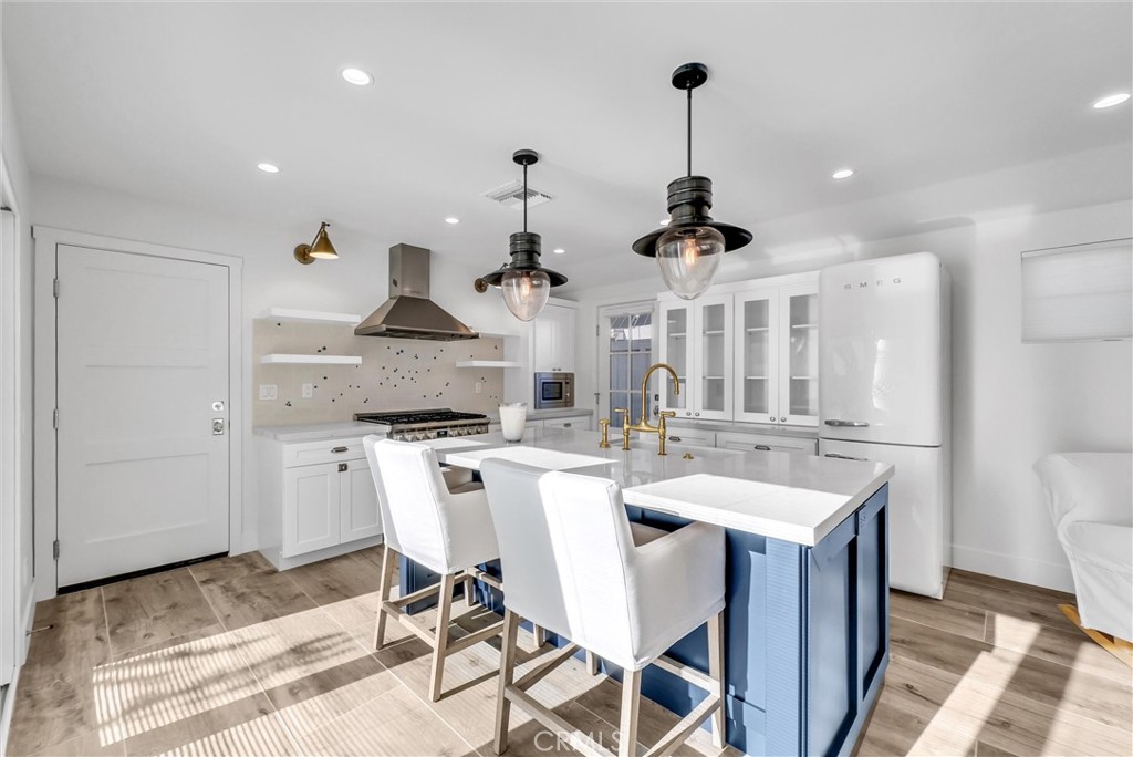 Newport Shores (NEWS) - Residential Lease