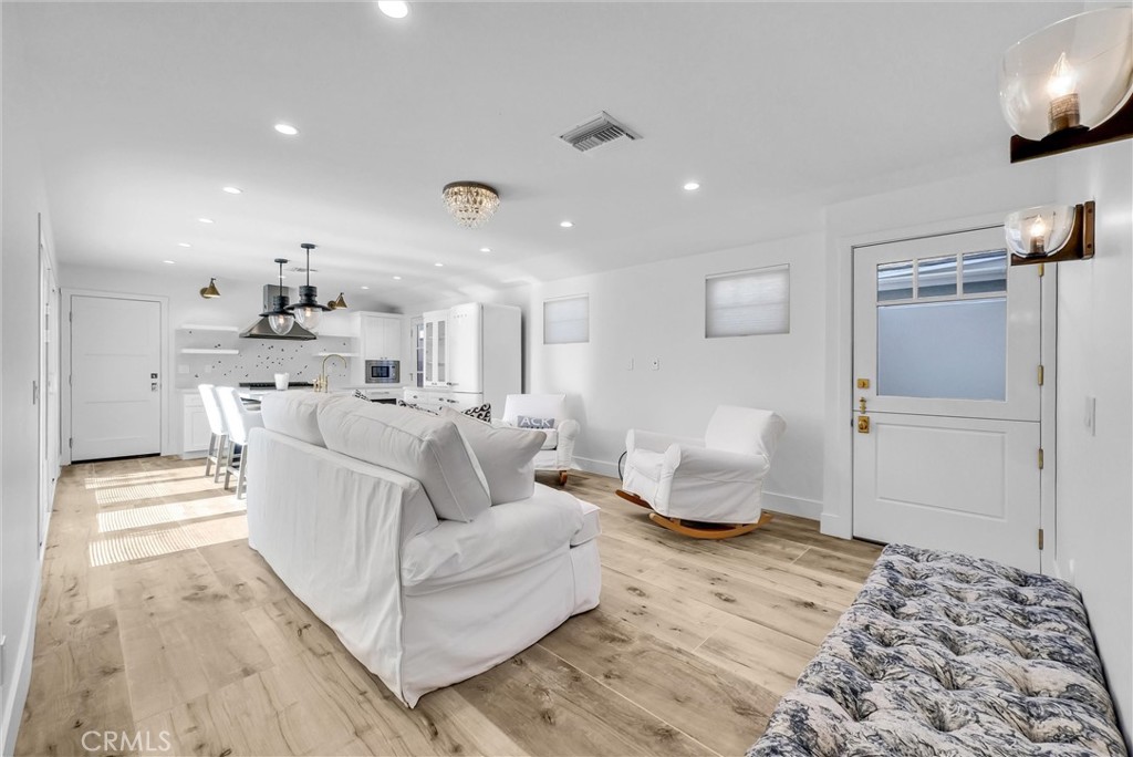 Newport Shores (NEWS) - Residential Lease