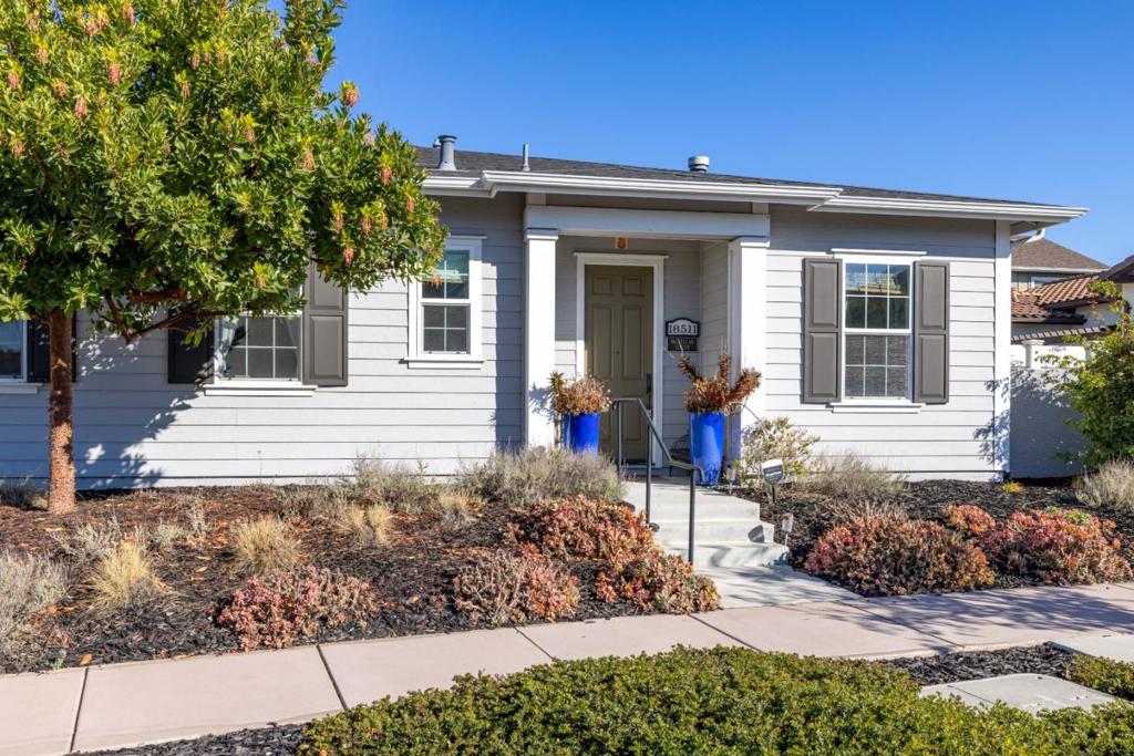 18511 McClellan Circle