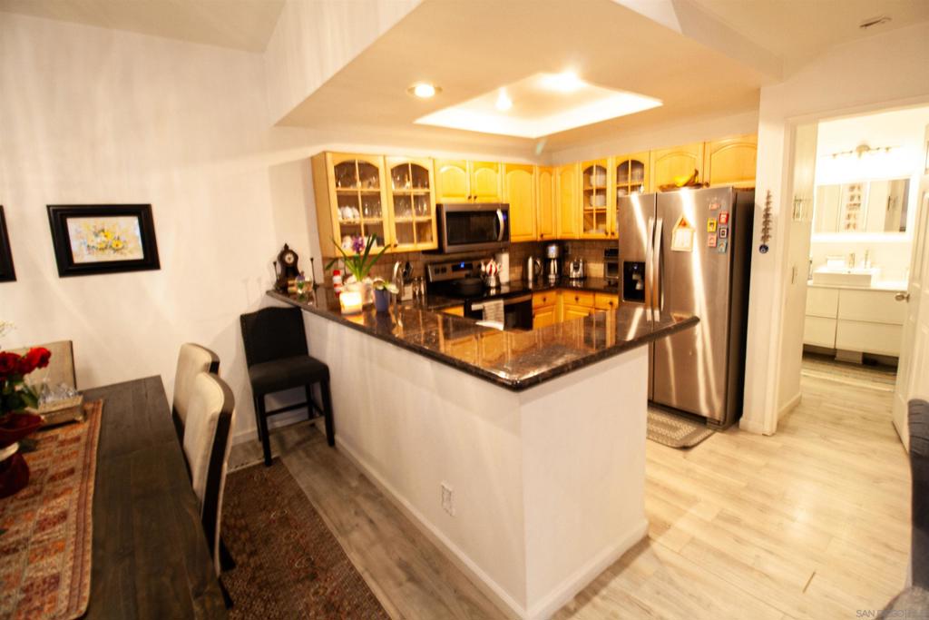 2425 CRANSTON DR. 219