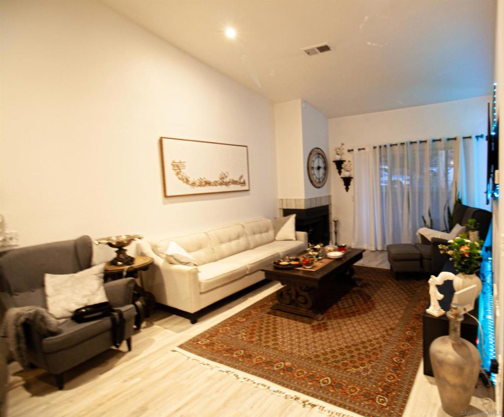 2425 CRANSTON DR. 219