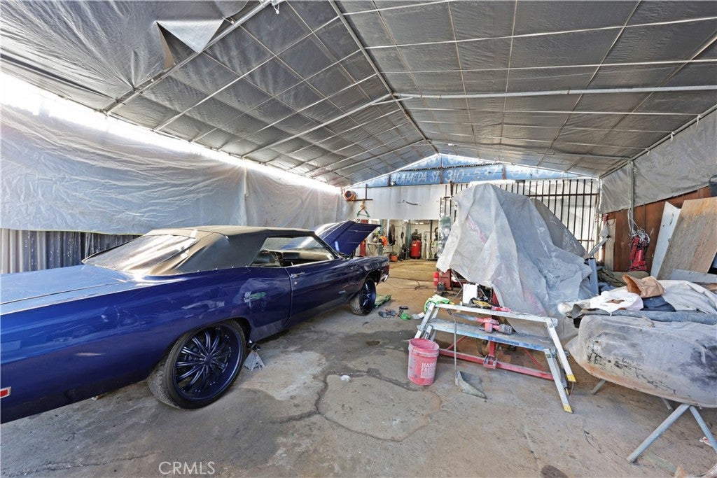 12415 S Alameda