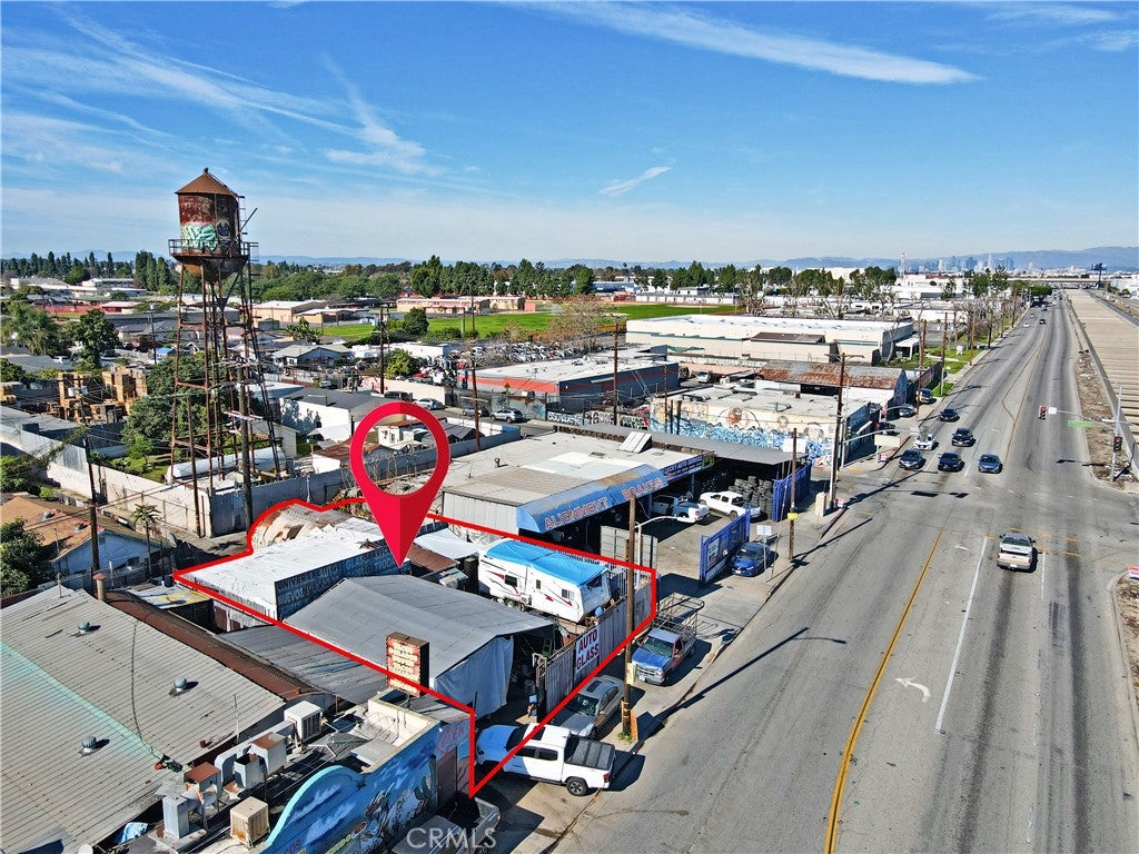 12415 S Alameda