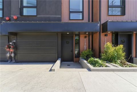 Photo of 11702 Charnock Road, Los Angeles, CA 90066 (MLS # LG26064690)