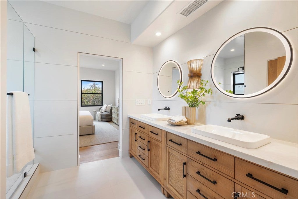 245 W El Portal B, San Clemente CA 92672 - Photo 18