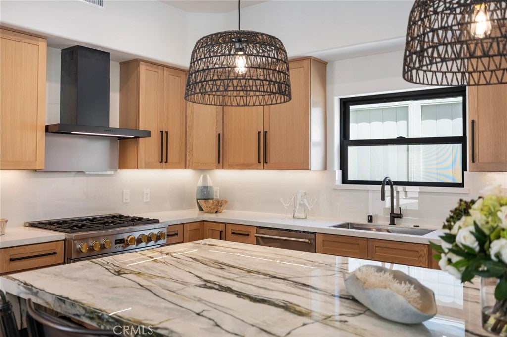 245 W El Portal B, San Clemente CA 92672 - Photo 10