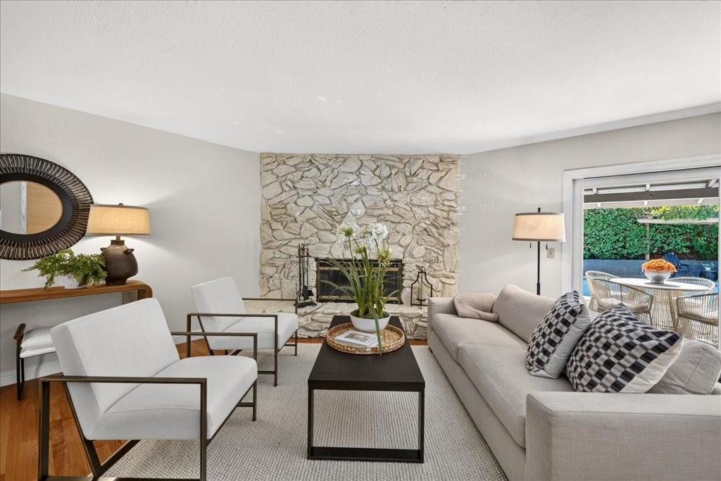 104 Old Orchard Dr
