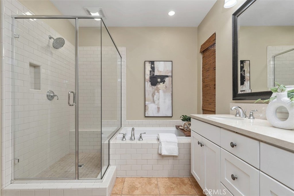 204 Overbrook, Irvine CA 92620 - Photo 24