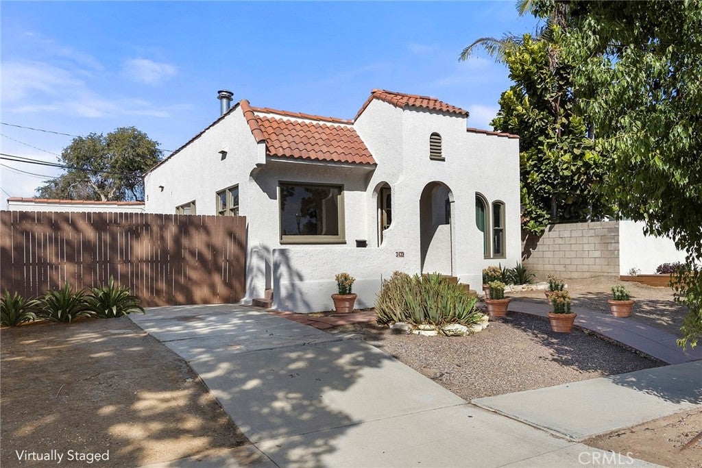3439 California Avenue