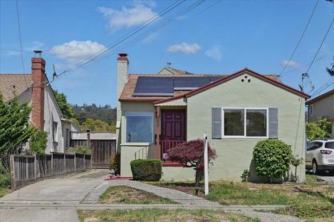 Photo of 260 Behrens Street, El Cerrito, CA 94530 (MLS # ML82044177)