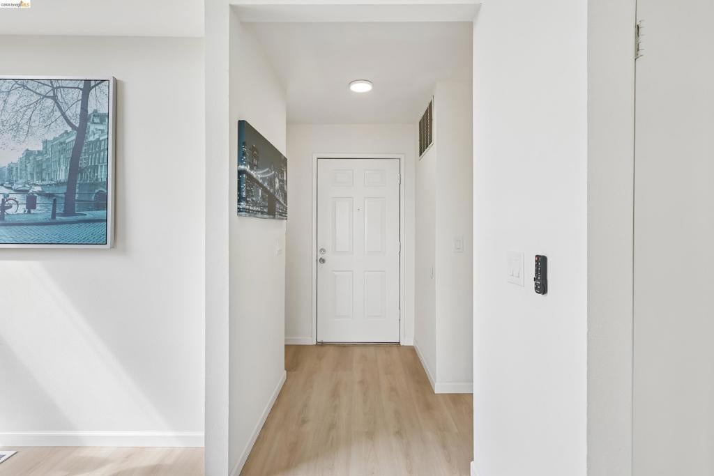 12 Madrid Ct