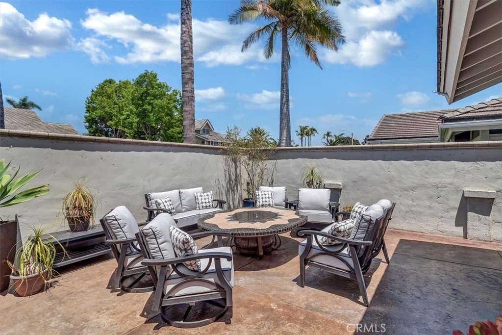 17212 Lynn Lane