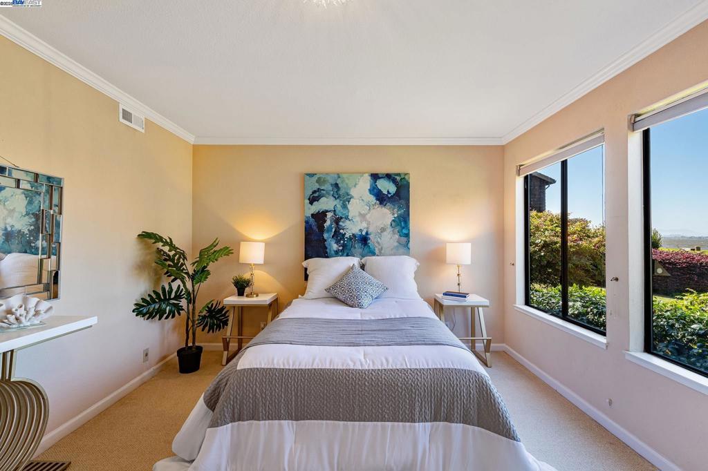 HARBOR BAY - Residential