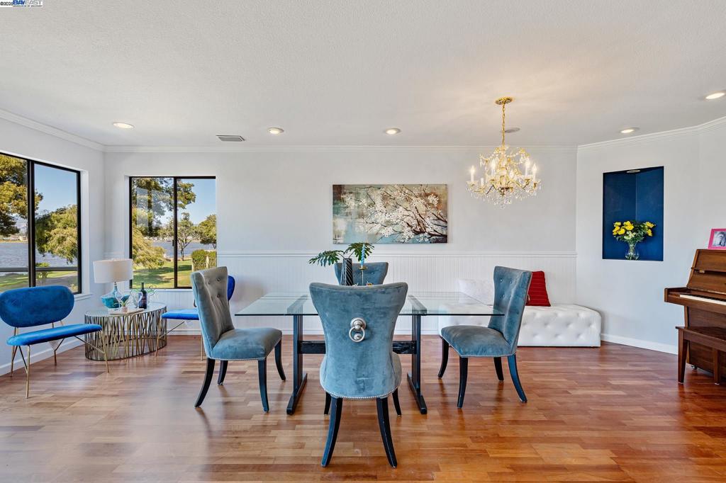 HARBOR BAY - Residential