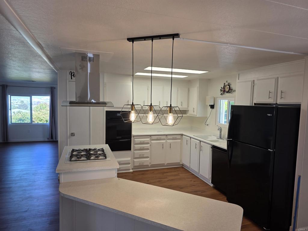 3535 Linda Vista Drive 176